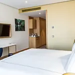 سويس فندق 5*