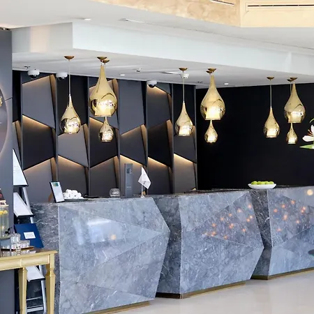 ホテル Swissotel 5*