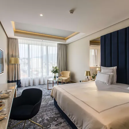 Ξενοδοχείο Swissotel 5*