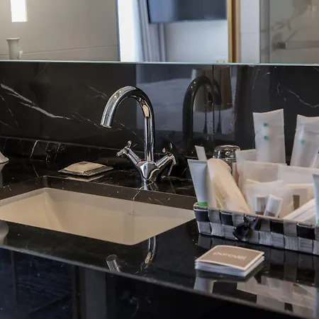 Swissotel 5*