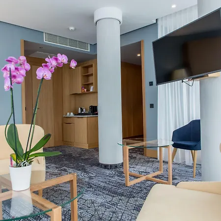 Swissotel Ξενοδοχείο 5*