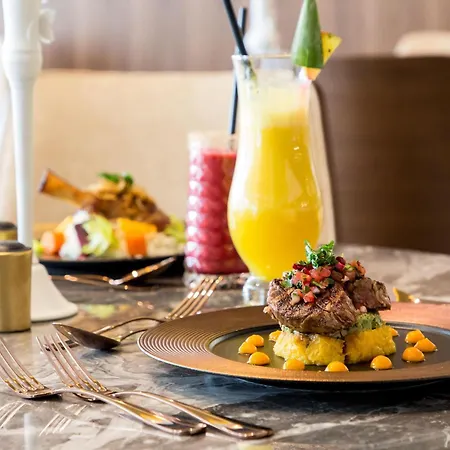 Swissotel 5*