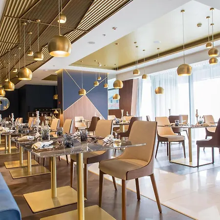 ホテル Swissotel 5*
