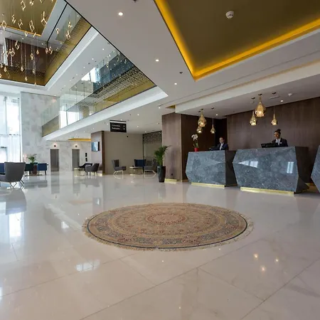 ホテル Swissotel 5*